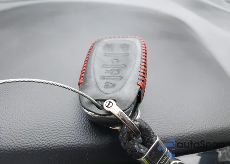 2019 Chevrolet Traverse 1Lt from USA, damaged, VIN 1GNERGKW8KJ122910